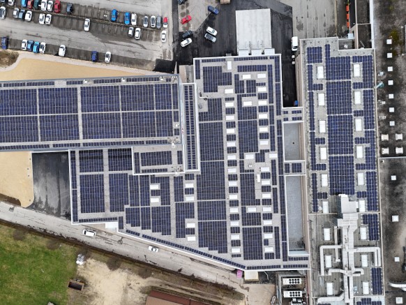 Solarkraftwerk bei Busch in Chevenez